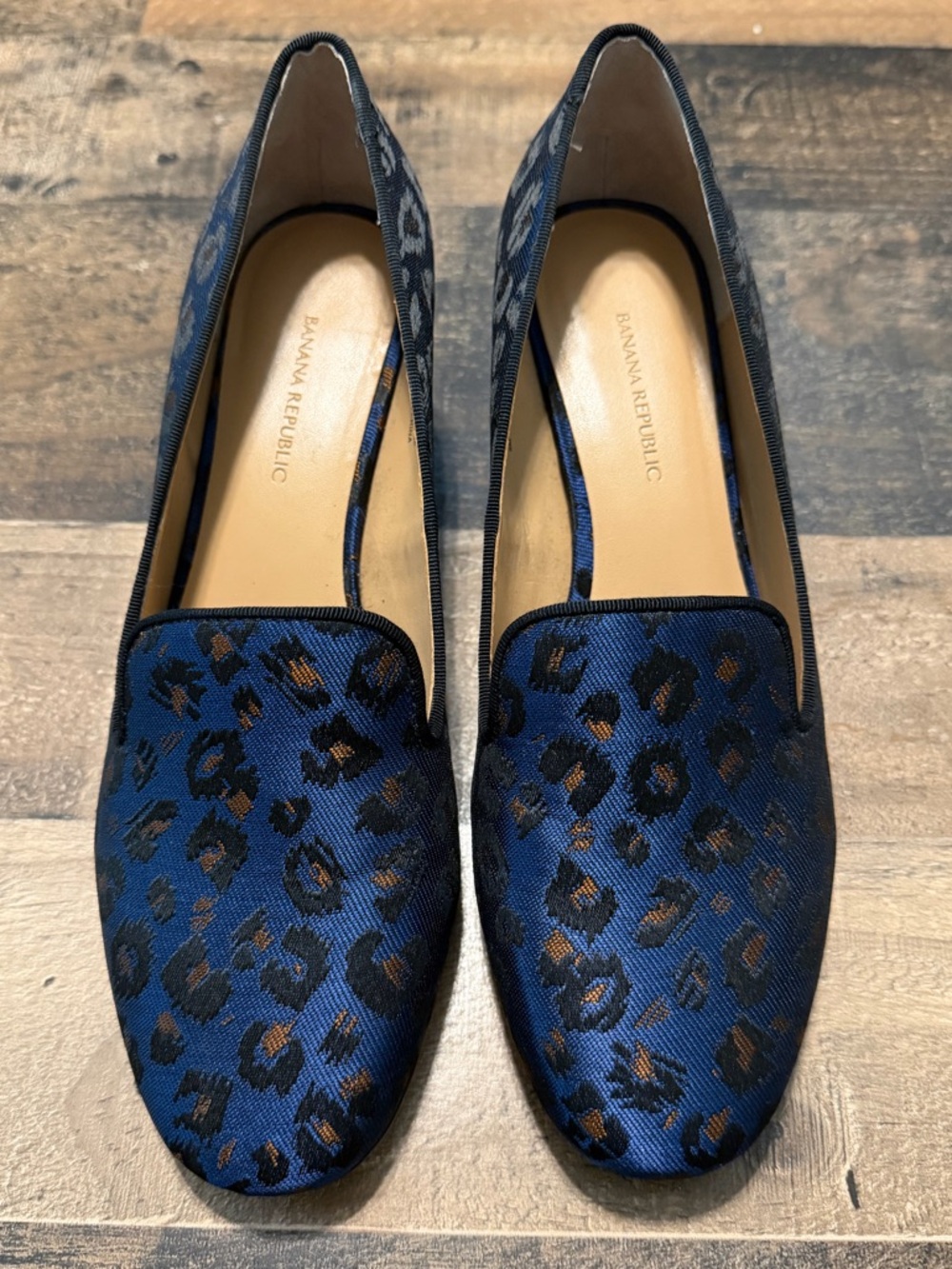 Banana Republic Mid-Heel Leopard Jacquard Smoking Loafer - Picture 2 of 8